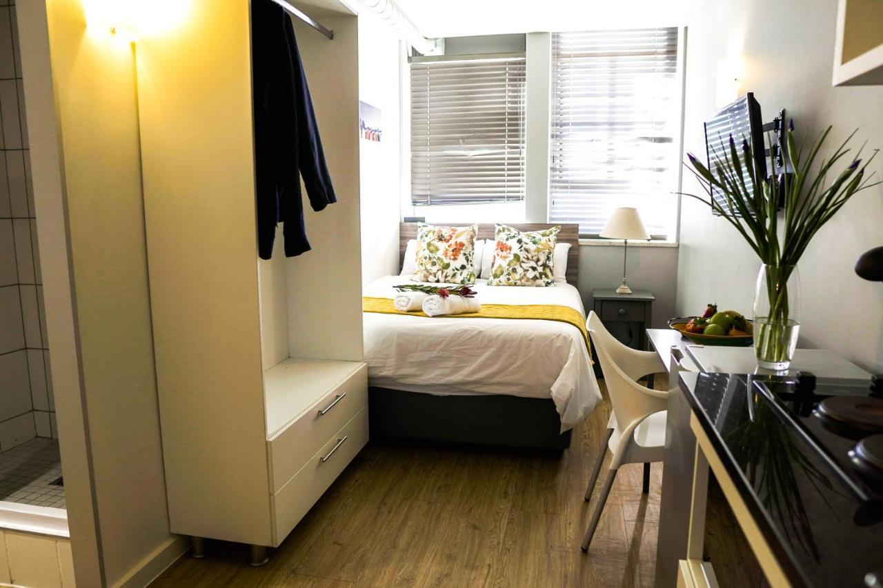 106 On Adderley Accommodation เคปทาวน์ ภายนอก รูปภาพ