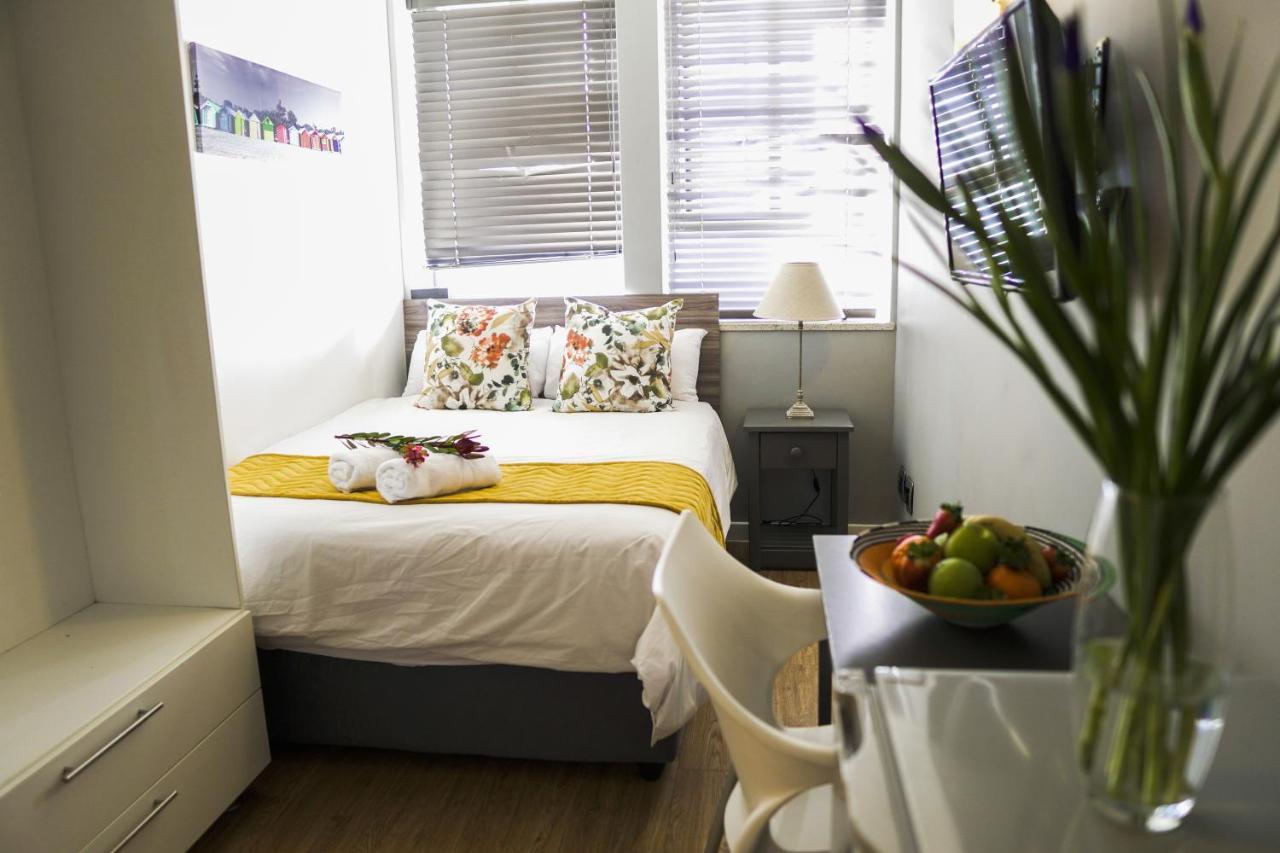 106 On Adderley Accommodation เคปทาวน์ ภายนอก รูปภาพ