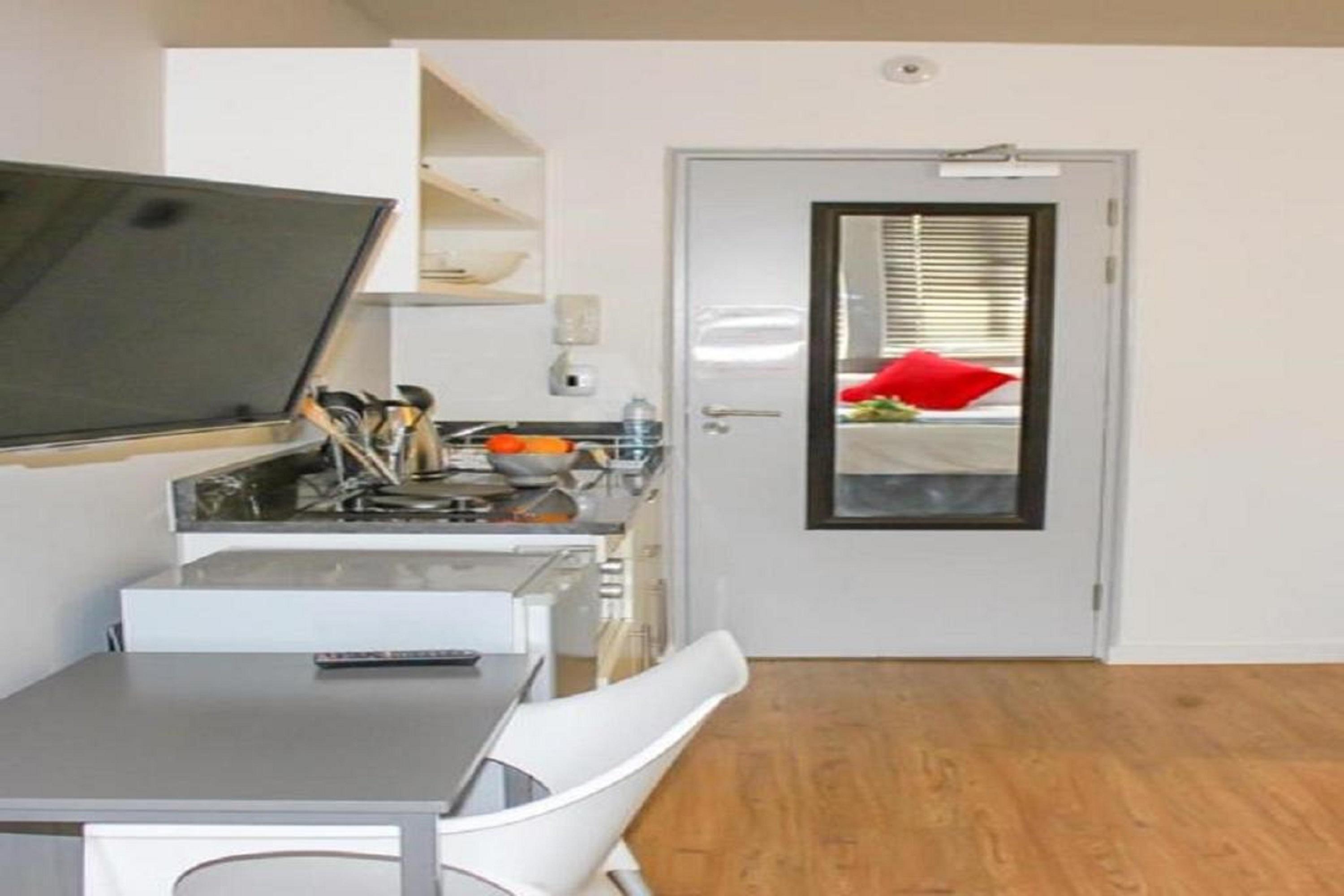 106 On Adderley Accommodation เคปทาวน์ ภายนอก รูปภาพ